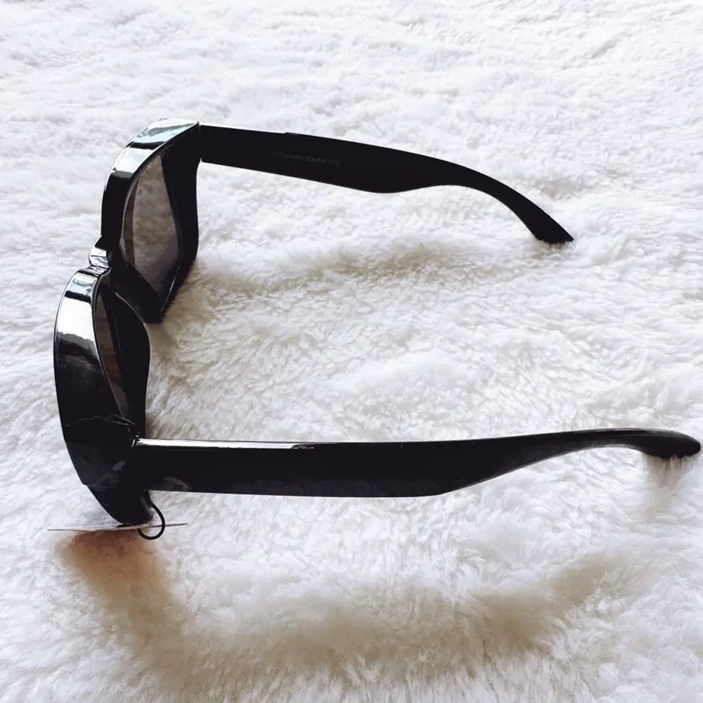 Cedric Black w/ Blue & Green Tinted Lenses Mirrored Sunglasses